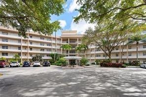 Property photo for 3800 Oaks Clubhouse Drive, #110, Pompano Beach, FL