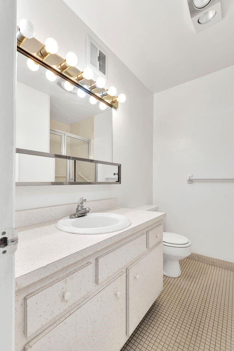 5300 Washington Street, #D206, Hollywood, FL 33021 Photo 12