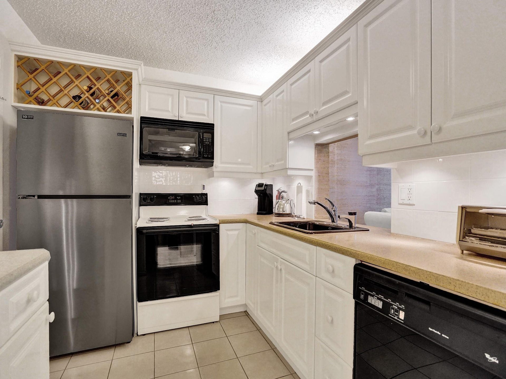 1160 N Federal Highway, #117, Fort Lauderdale, Fort Lauderdale, FL 33304 Photo 26