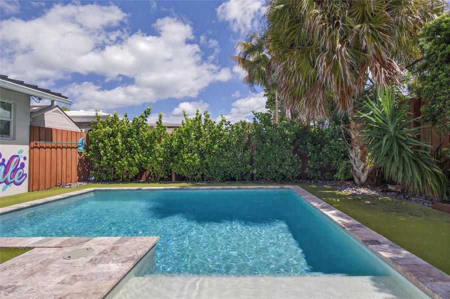 Property photo for 1920 NE 26th Drive, Wilton Manors, FL