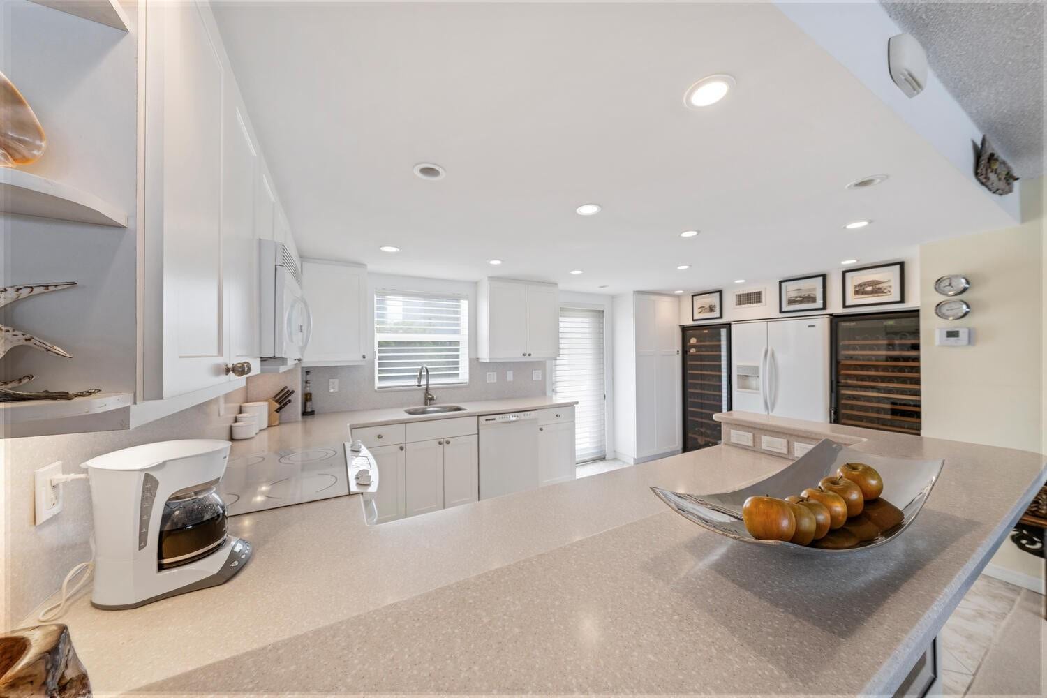 215 N Birch Road, #4c, Fort Lauderdale, FL 33304 Photo 13