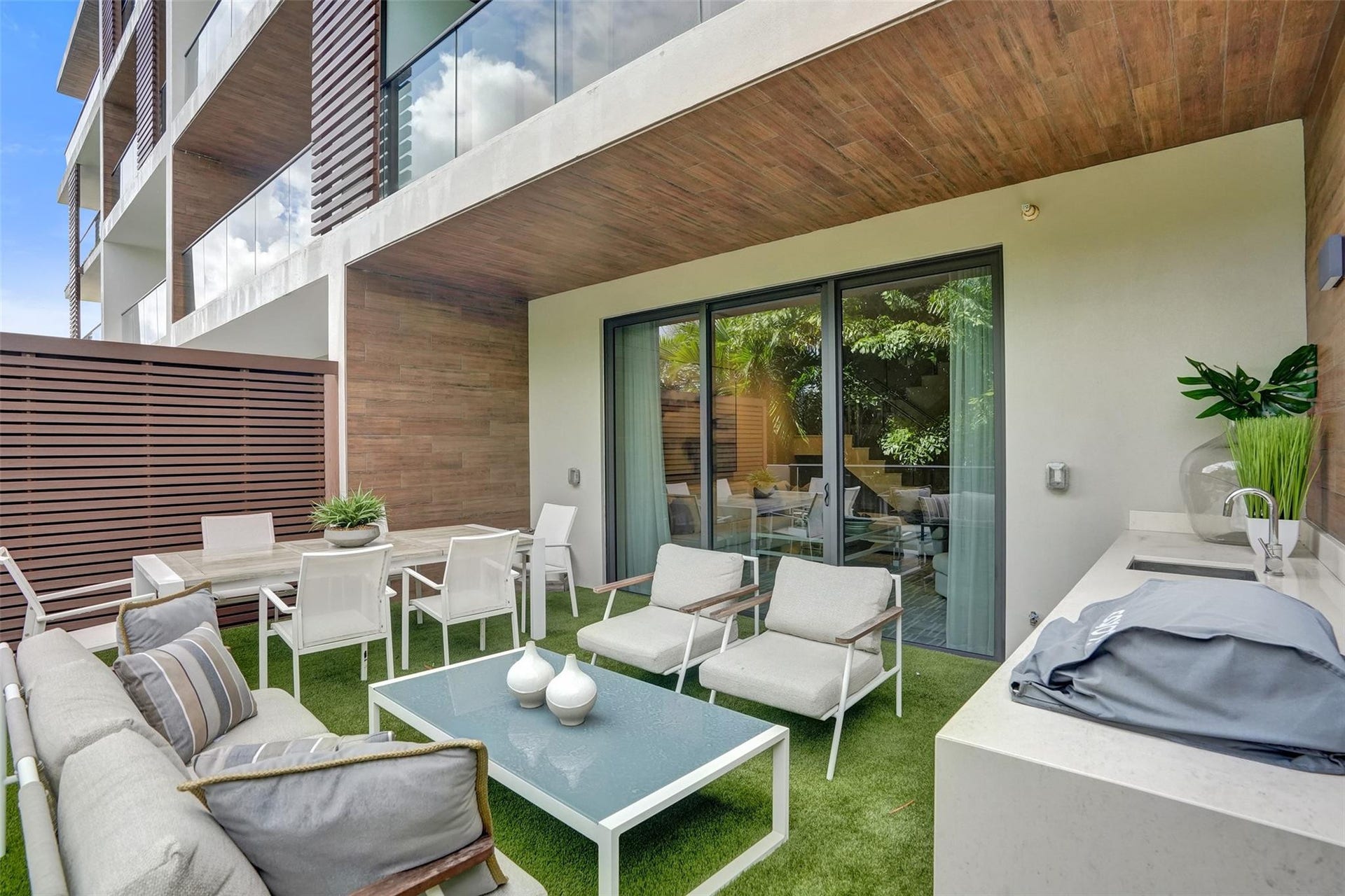 3030 N Ocean Boulevard, #S104, Fort Lauderdale, FL 33308 what a space to relax and listen to the ocean