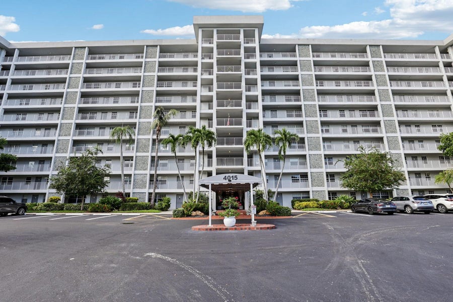 Property photo for 4015 W Palm Aire Drive, #106, Pompano Beach, FL