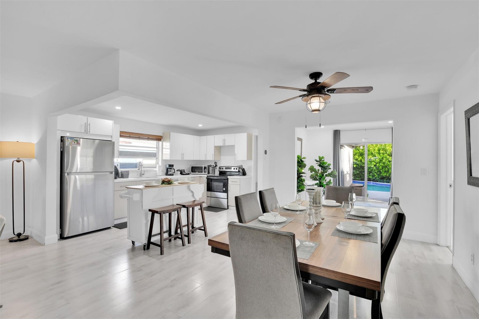 214 SE 6th Street, Dania Beach, FL 33004 Photo 7