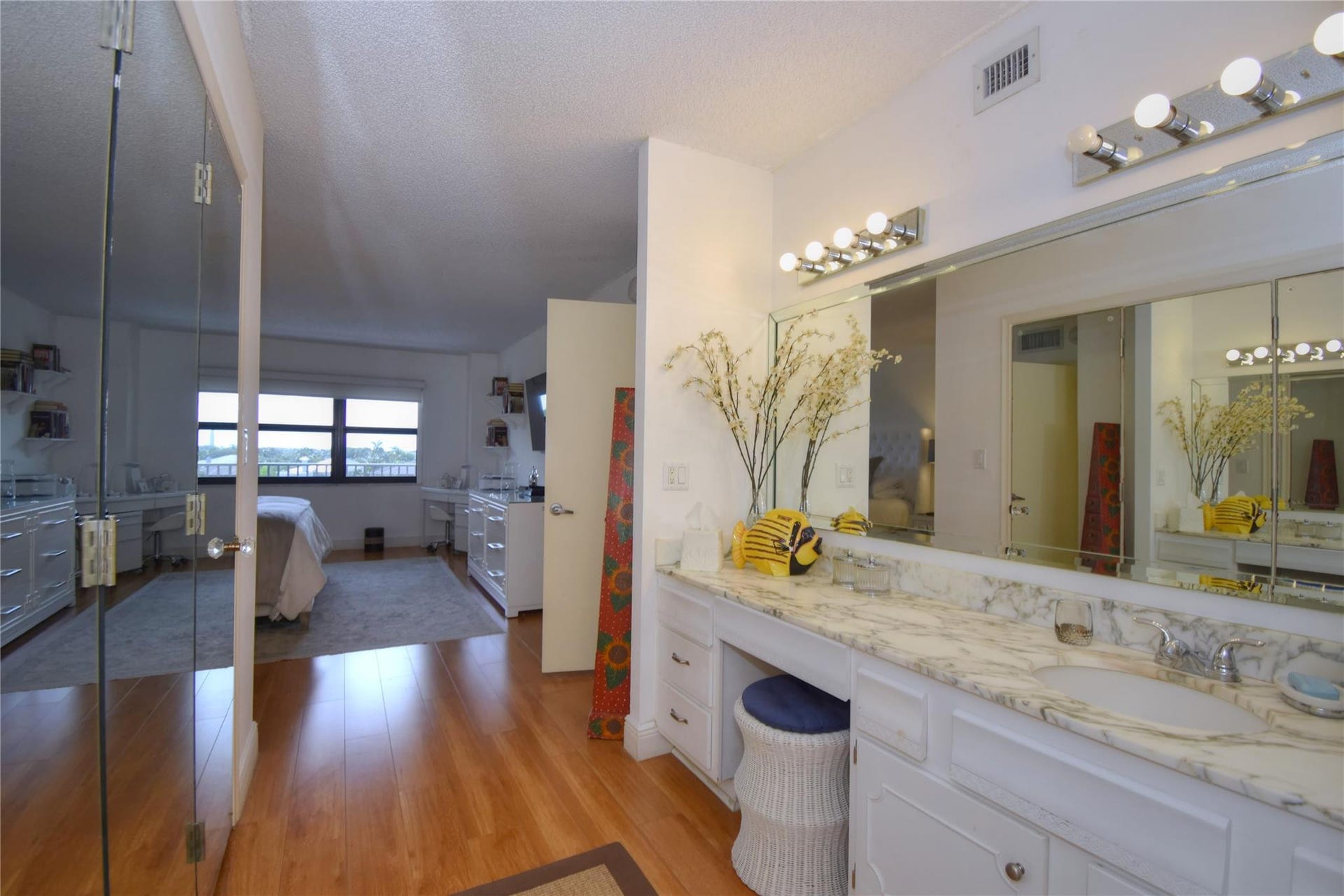 5100 N Ocean Boulevard, #516, Lauderdale By The Sea, FL 33308 5100 N Ocean Boulevard, #516, Lauderdale By The Sea, FL 33308