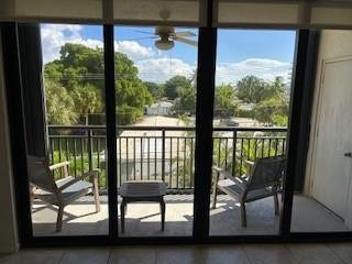 2300 NE 33rd Avenue, #403, Fort Lauderdale, FL 33305