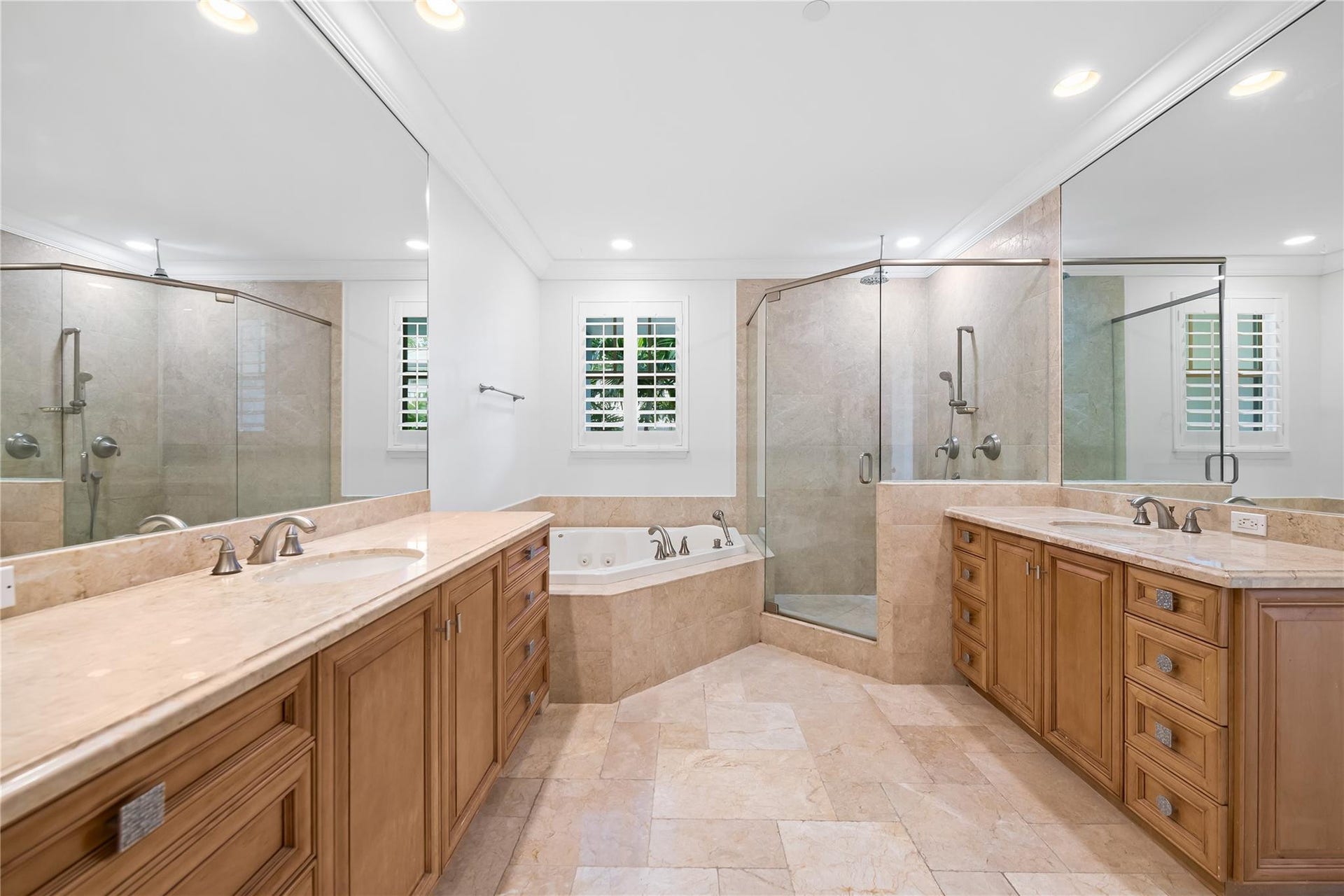 218 NE 15th Avenue, #218, Fort Lauderdale, FL 33301 Photo 26