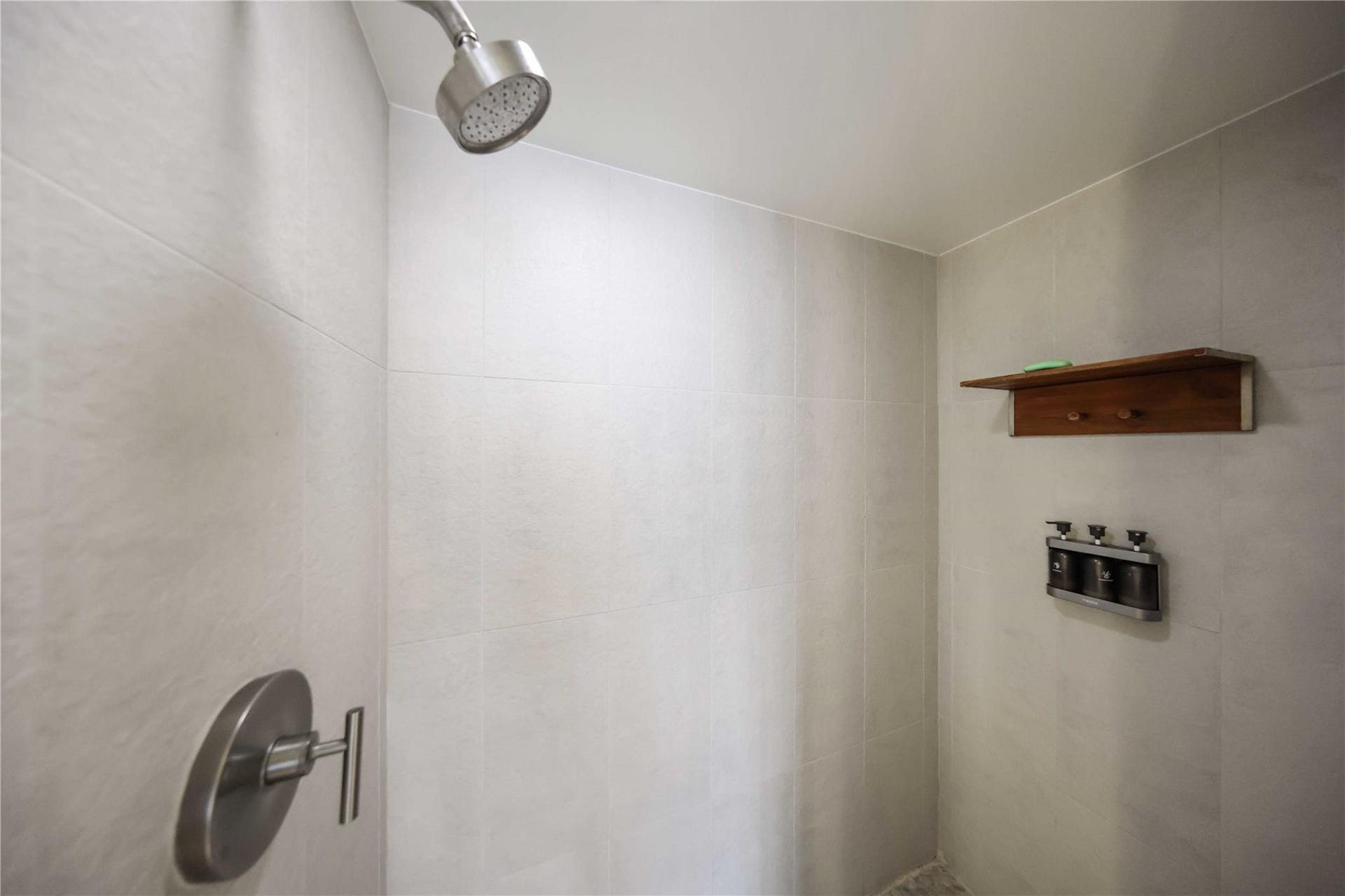 3101 Bayshore, #1007, Fort Lauderdale, FL 33304 3101 Bayshore, #1007, Fort Lauderdale, FL 33304