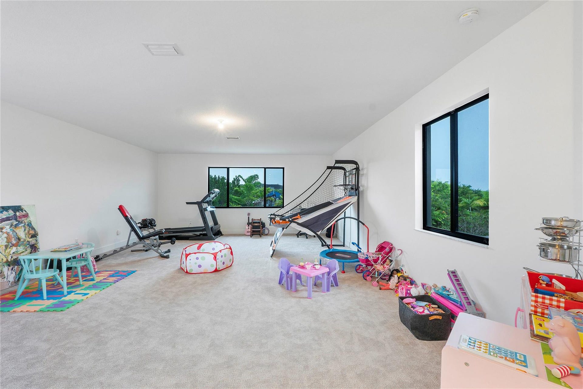10472 Cobalt Court, Parkland, FL 33076 MEDIA ROOM / CAN BE CONVERTED TO A BEDROOM.