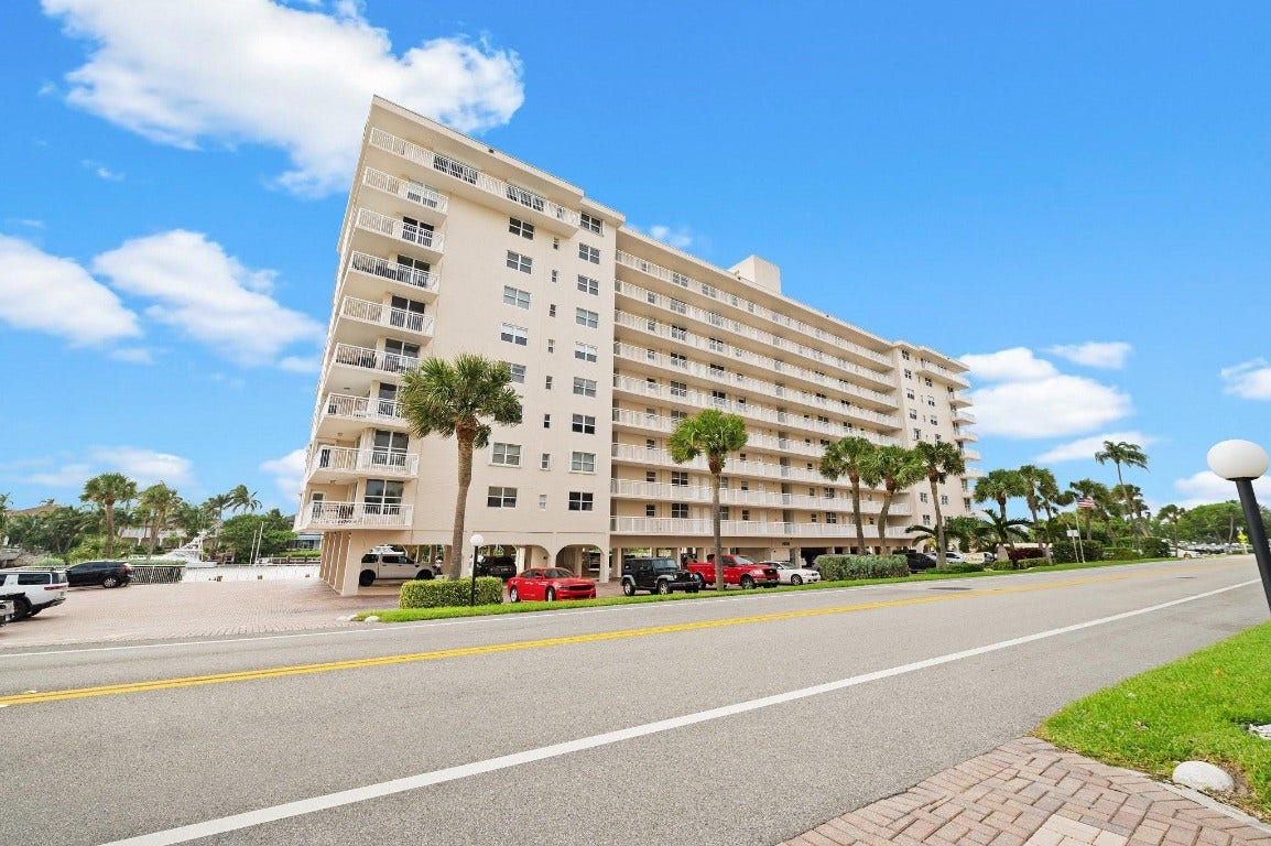 1050 Hillsboro Mile, #203w, Hillsboro Beach, Hillsboro Beach, FL 33062