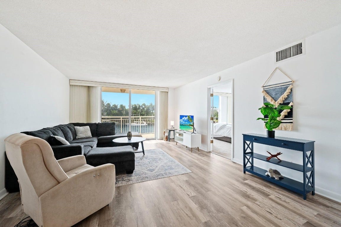 1050 Hillsboro Mile, #203w, Hillsboro Beach, Hillsboro Beach, FL 33062