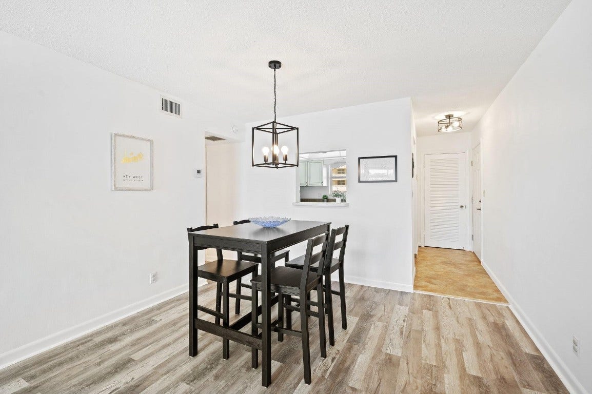 1050 Hillsboro Mile, #203w, Hillsboro Beach, Hillsboro Beach, FL 33062
