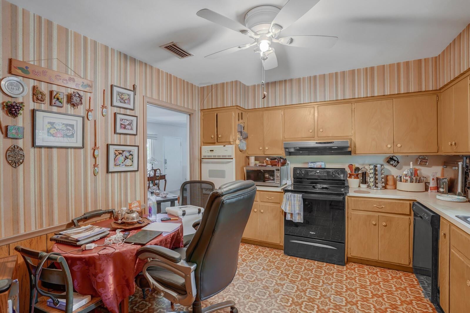 2919 NW 11th Terrace, Wilton Manors, FL 33311 2919 NW 11th Terrace, Wilton Manors, FL 33311