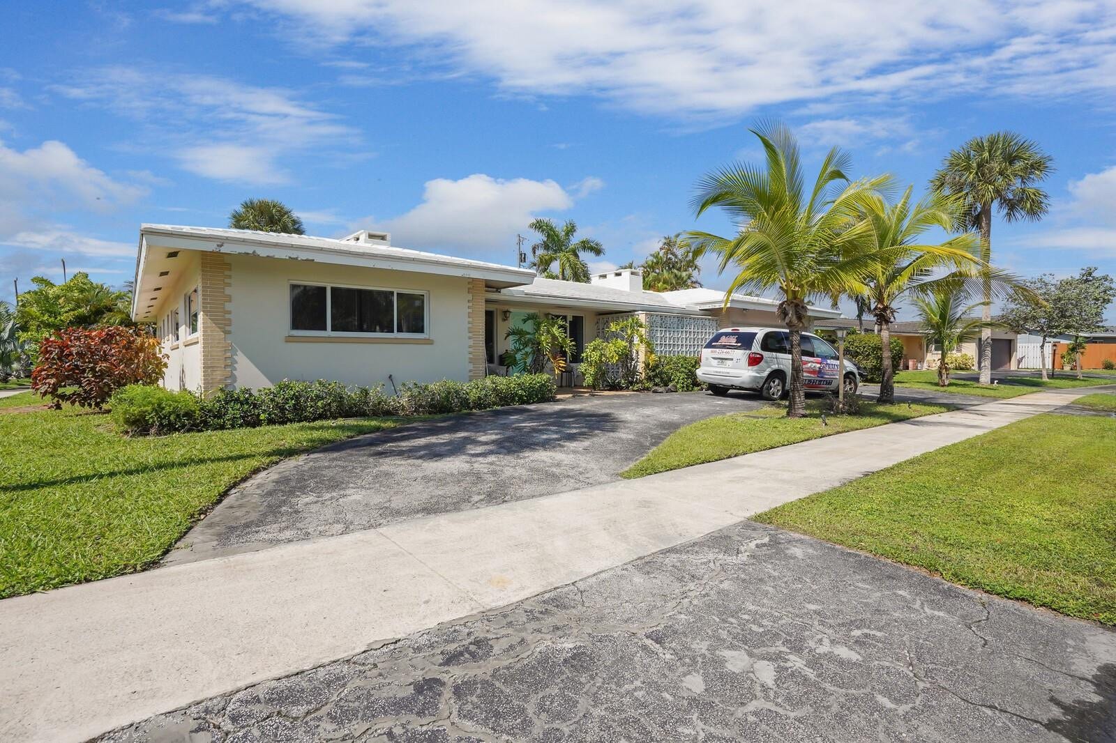 2919 NW 11th Terrace, Wilton Manors, FL 33311 2919 NW 11th Terrace, Wilton Manors, FL 33311