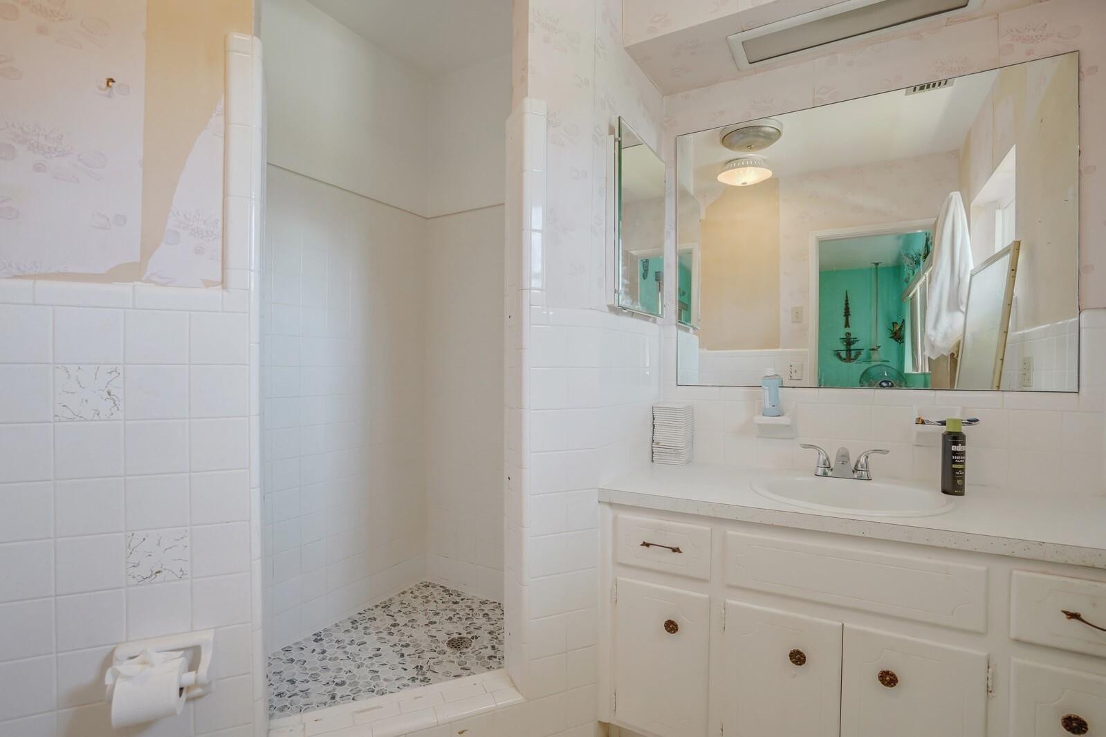 2919 NW 11th Terrace, Wilton Manors, FL 33311 2919 NW 11th Terrace, Wilton Manors, FL 33311