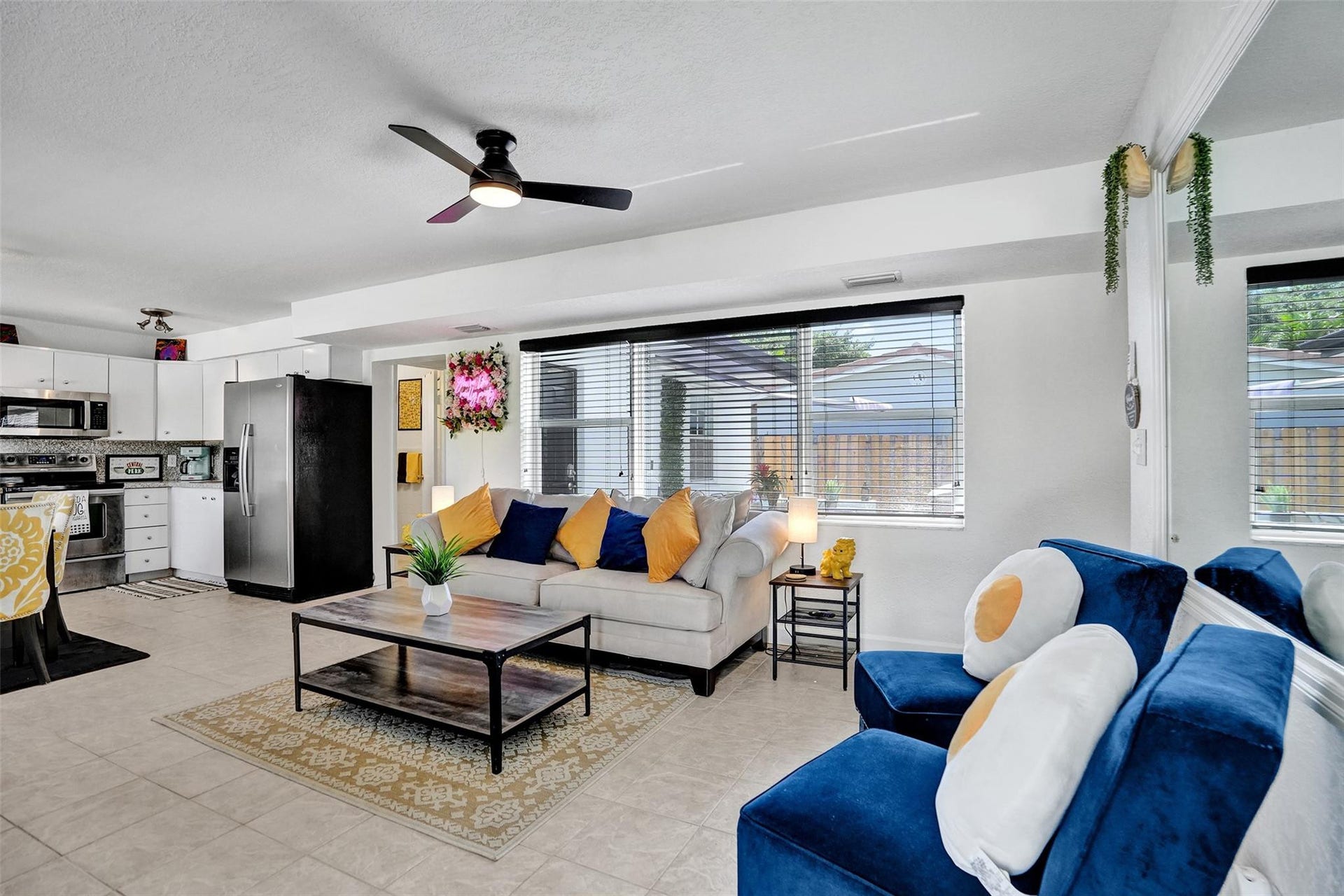 90 NE 26th Street, Wilton Manors, FL 33305 So many windows
