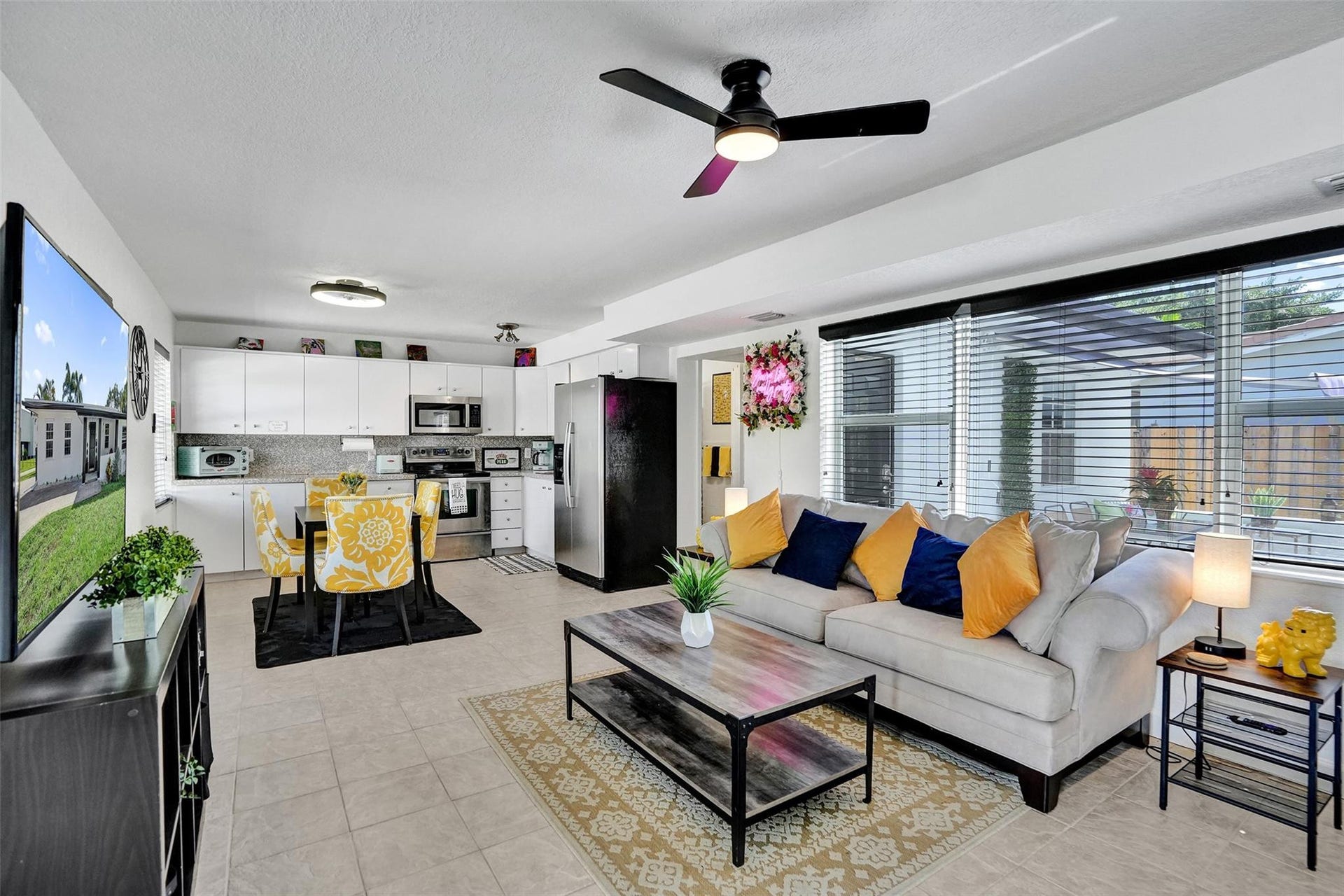 90 NE 26th Street, Wilton Manors, FL 33305 open layout