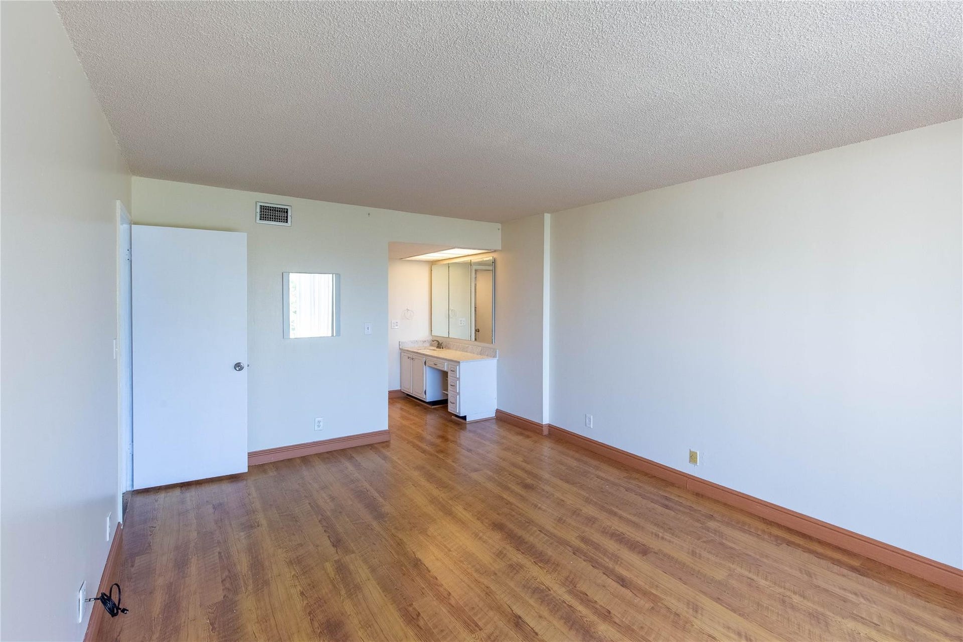 3570 S Ocean Boulevard, #311, South Palm Beach, FL 33480 Photo 11