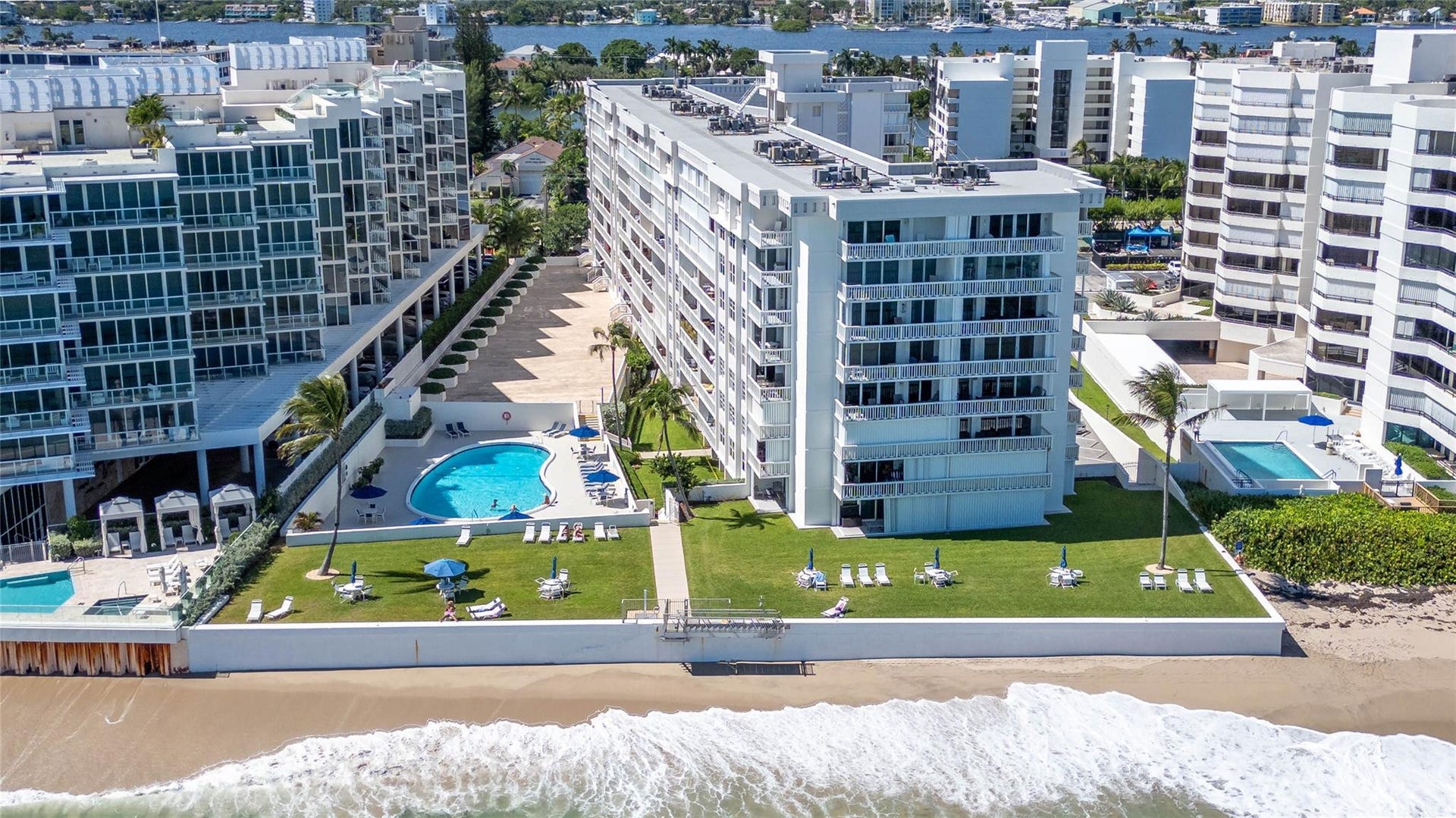 3570 S Ocean Boulevard, #311, South Palm Beach, FL 33480 Photo 2