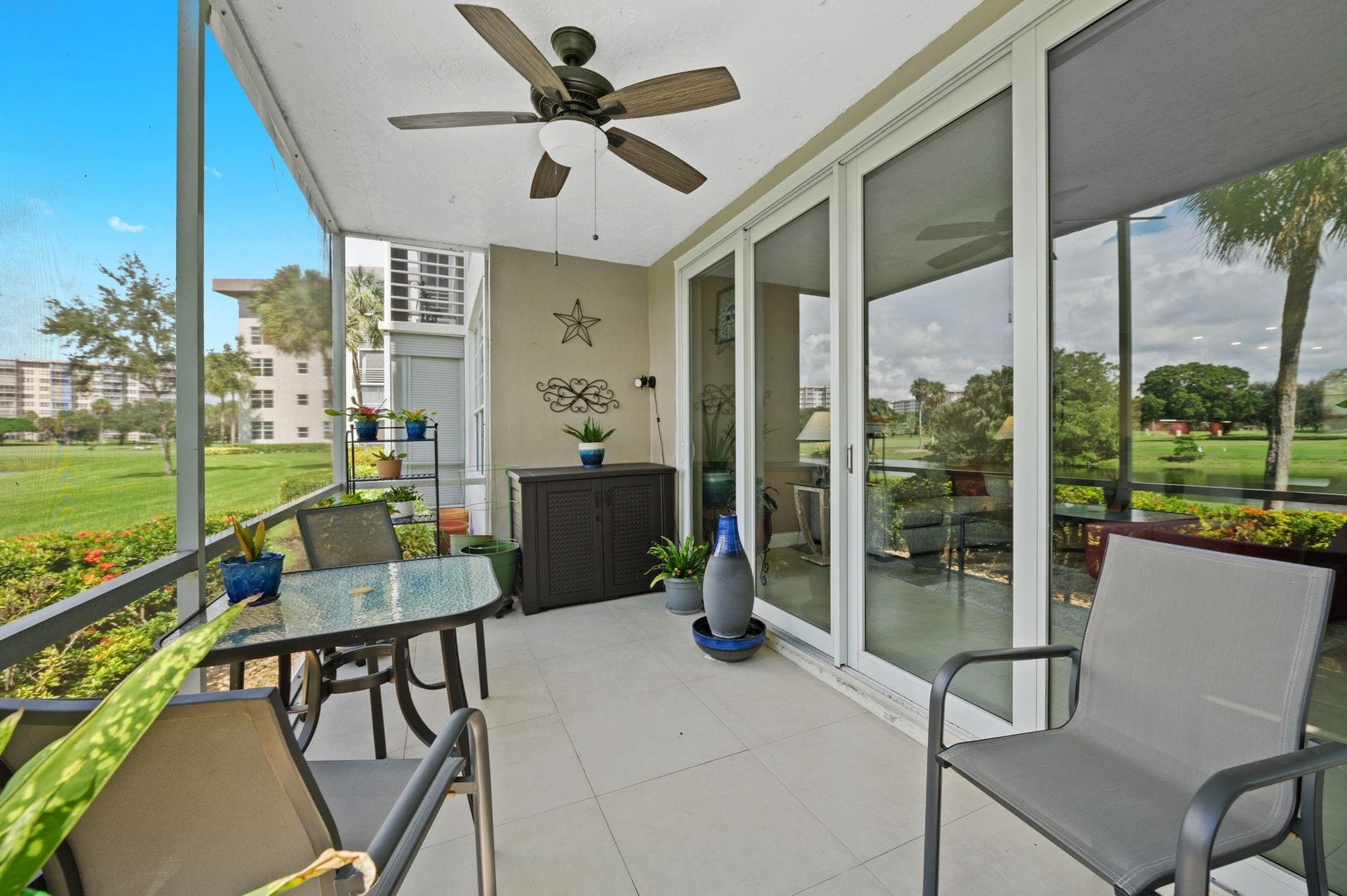 555 Oaks Lane, #112, Pompano Beach, FL 33069 555 Oaks Lane, #112, Pompano Beach, FL 33069