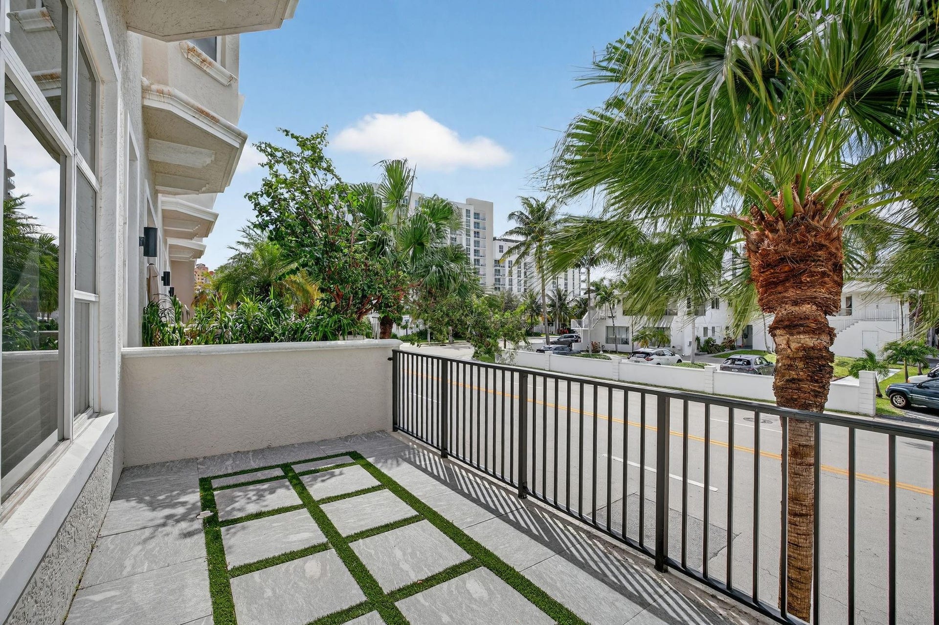 508 N Birch Road, #508, Fort Lauderdale, FL 33304 Photo 5
