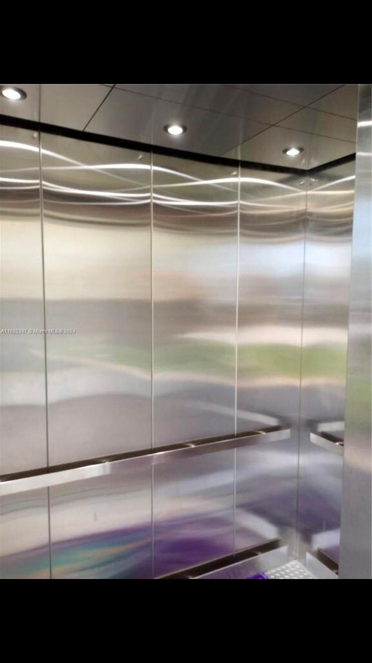 New Modern Elevators