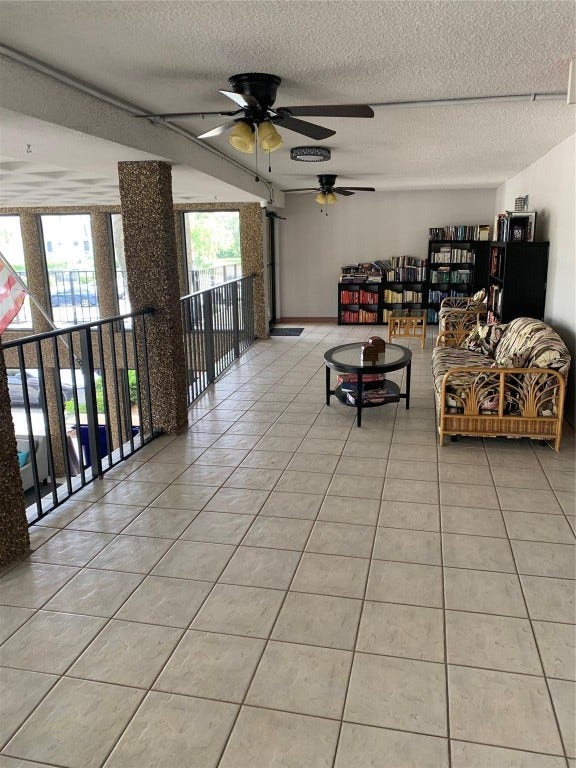 9355 SW 8th Street, #321, Boca Raton, FL 33428