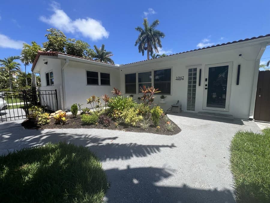 Property photo for 1042 Tyler Street, Hollywood, FL