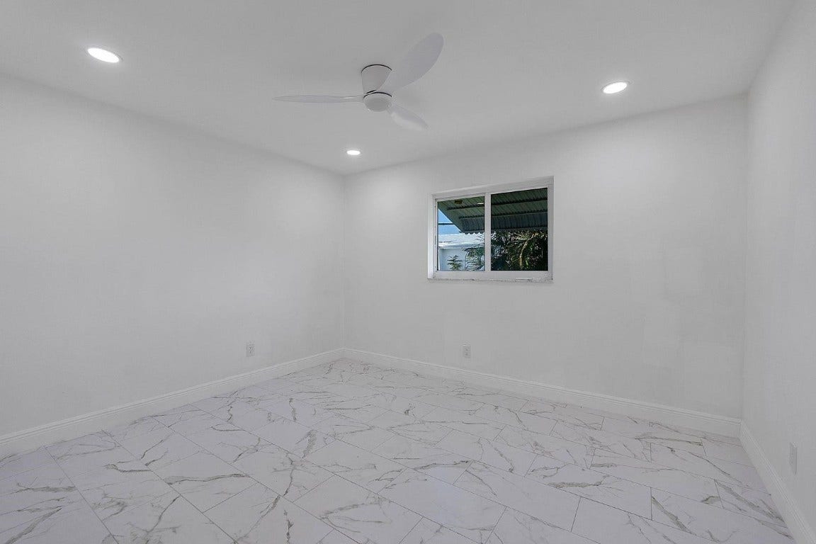 370 S Golf Boulevard, Pompano Beach, FL 33064