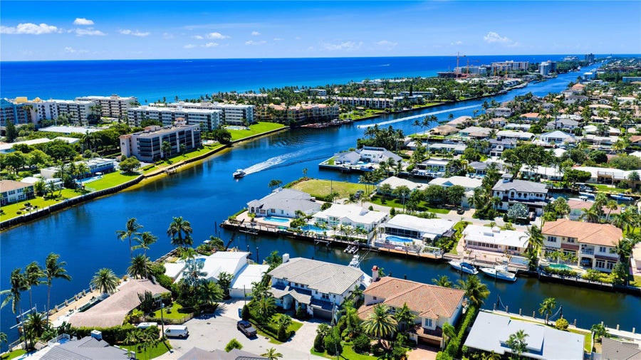 Property photo for 1580 SE 8th Street, Deerfield Beach, FL