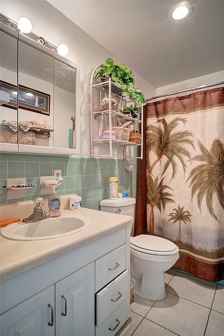 3860 NE 23rd Avenue, Lighthouse Point, FL 33064 Unit 2
