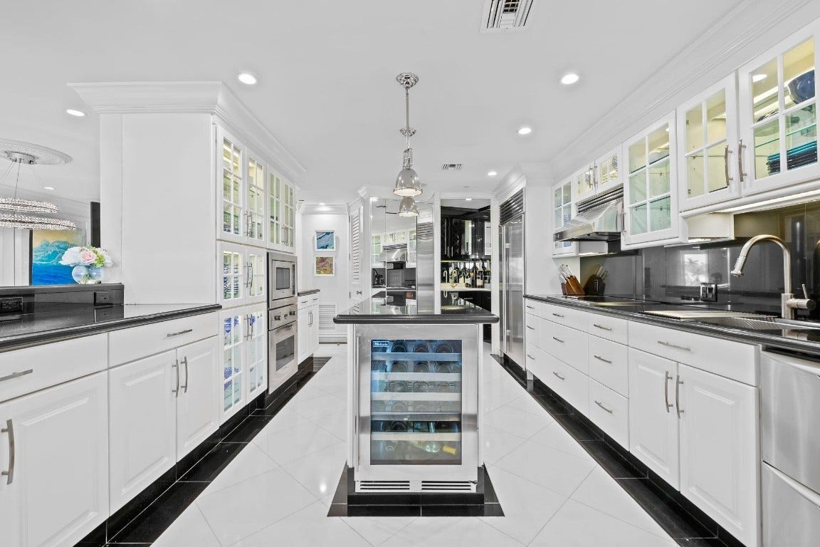 615 Bayshore Drive, #103, Fort Lauderdale, FL 33304 615 Bayshore Drive, #103, Fort Lauderdale, FL 33304