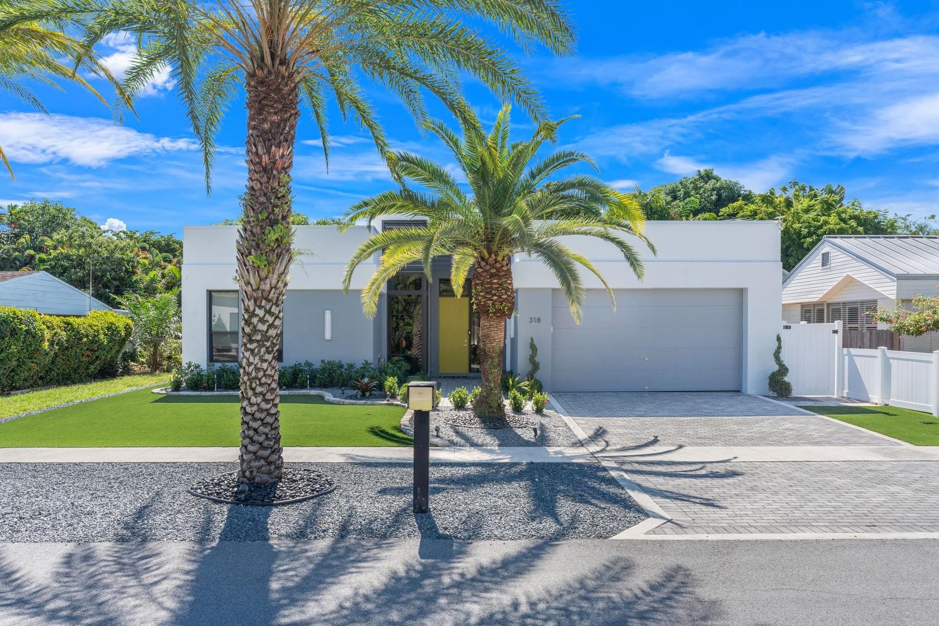 318 NE 25th Street, Wilton Manors, FL 33305