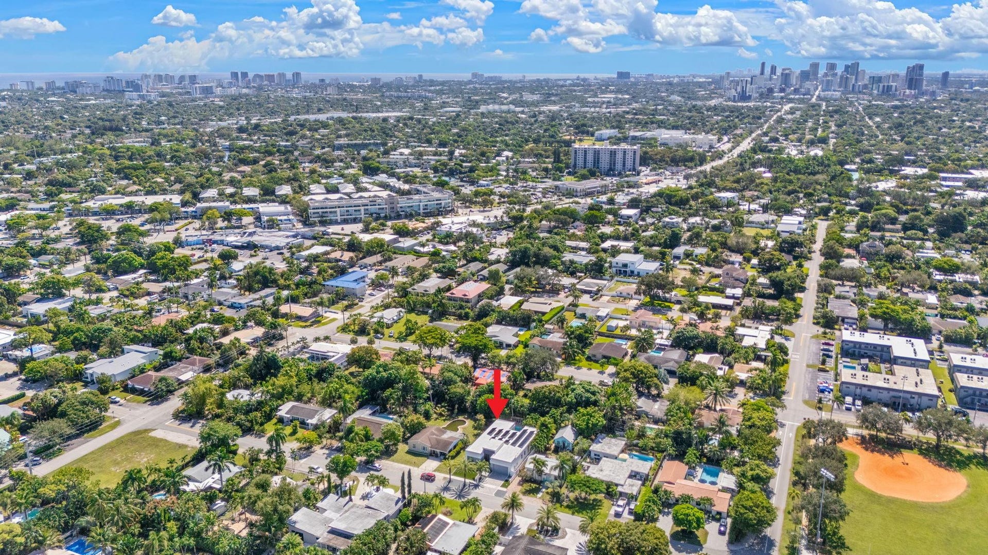 318 NE 25th Street, Wilton Manors, FL 33305