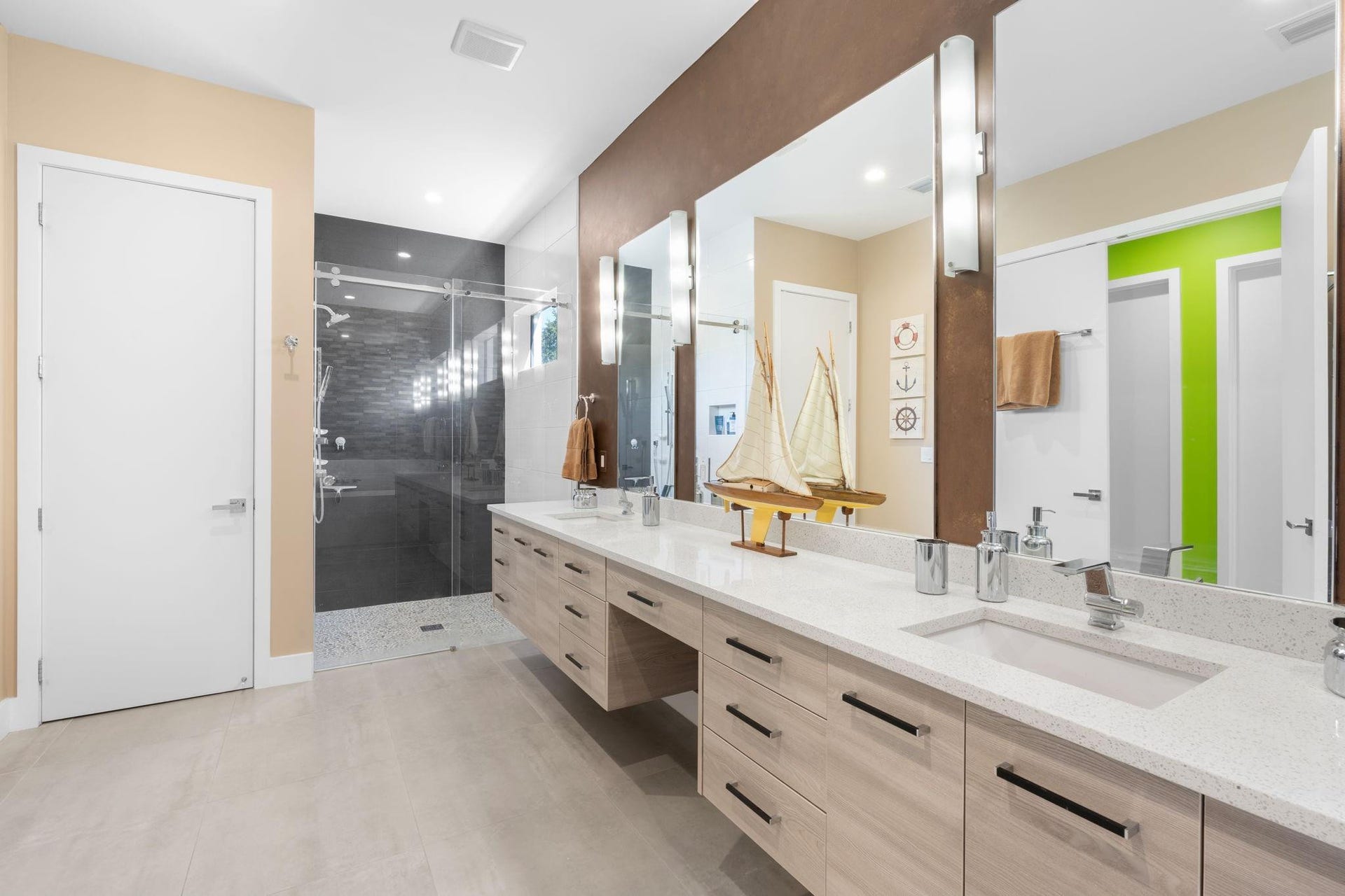 318 NE 25th Street, Wilton Manors, FL 33305