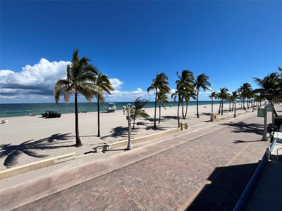 Property photo for 310 S Broadwalk, #3b, Hollywood, FL