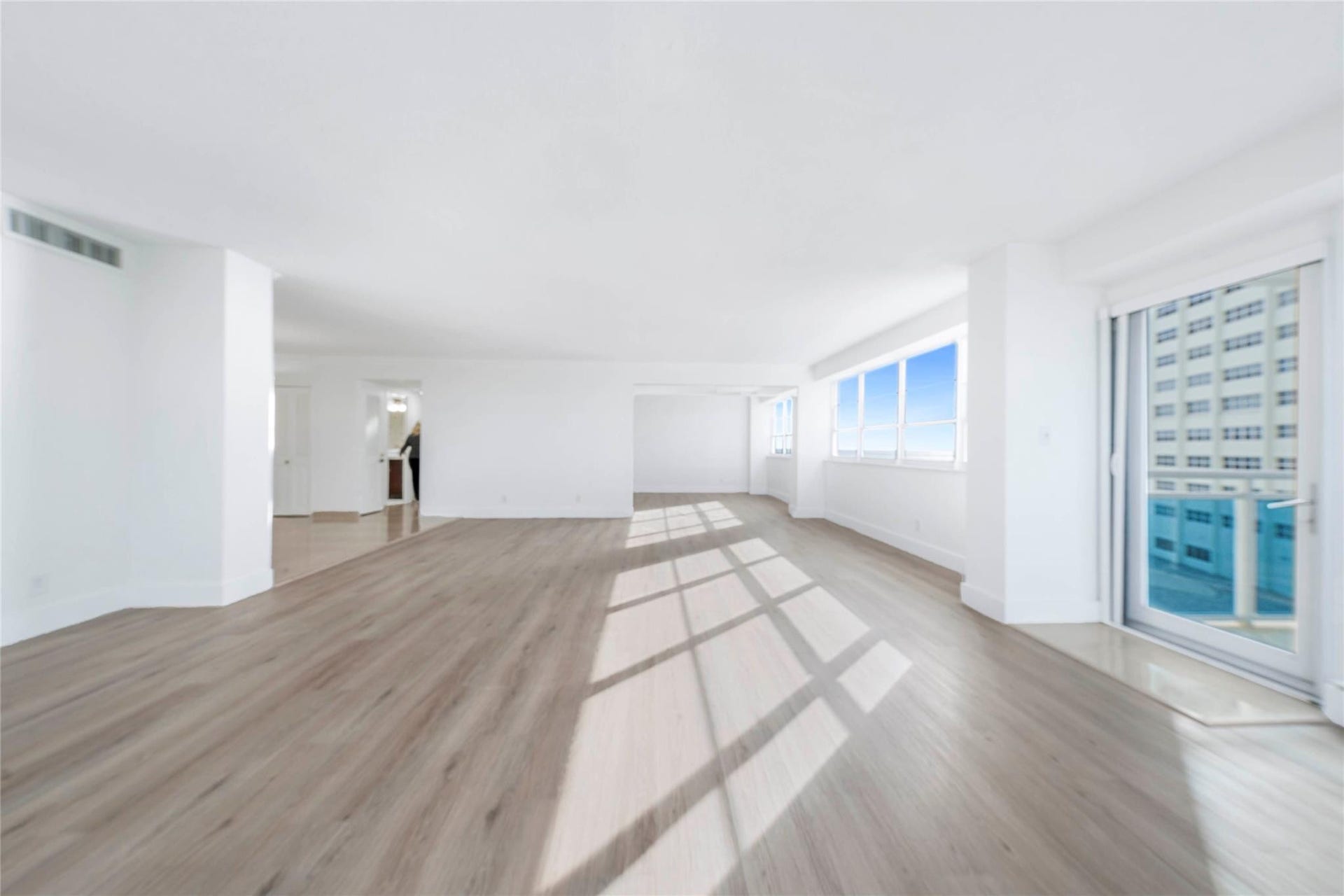 3430 Galt Ocean Drive, #611, Fort Lauderdale, FL 33308