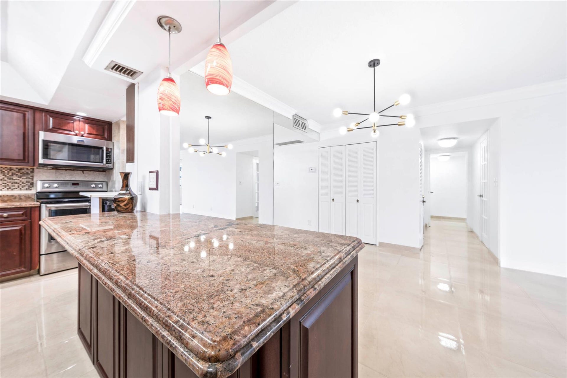 3430 Galt Ocean Drive, #611, Fort Lauderdale, FL 33308
