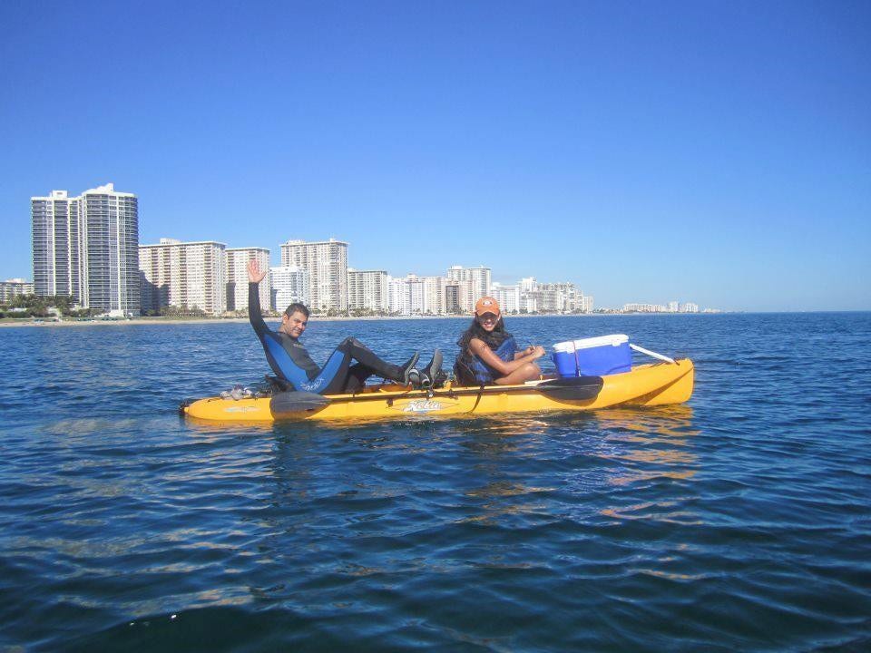 Berkley residients Kayaking in the Ocean