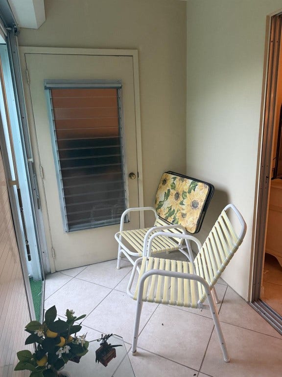 2050 NE 39th Street, #211w, Lighthouse Point, FL 33064