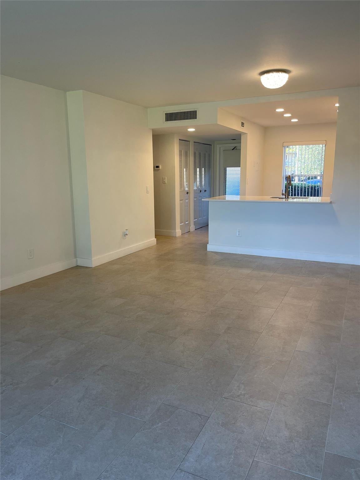 5890 NW 64th Avenue, #103, Fort Lauderdale, FL 33319 Photo 13