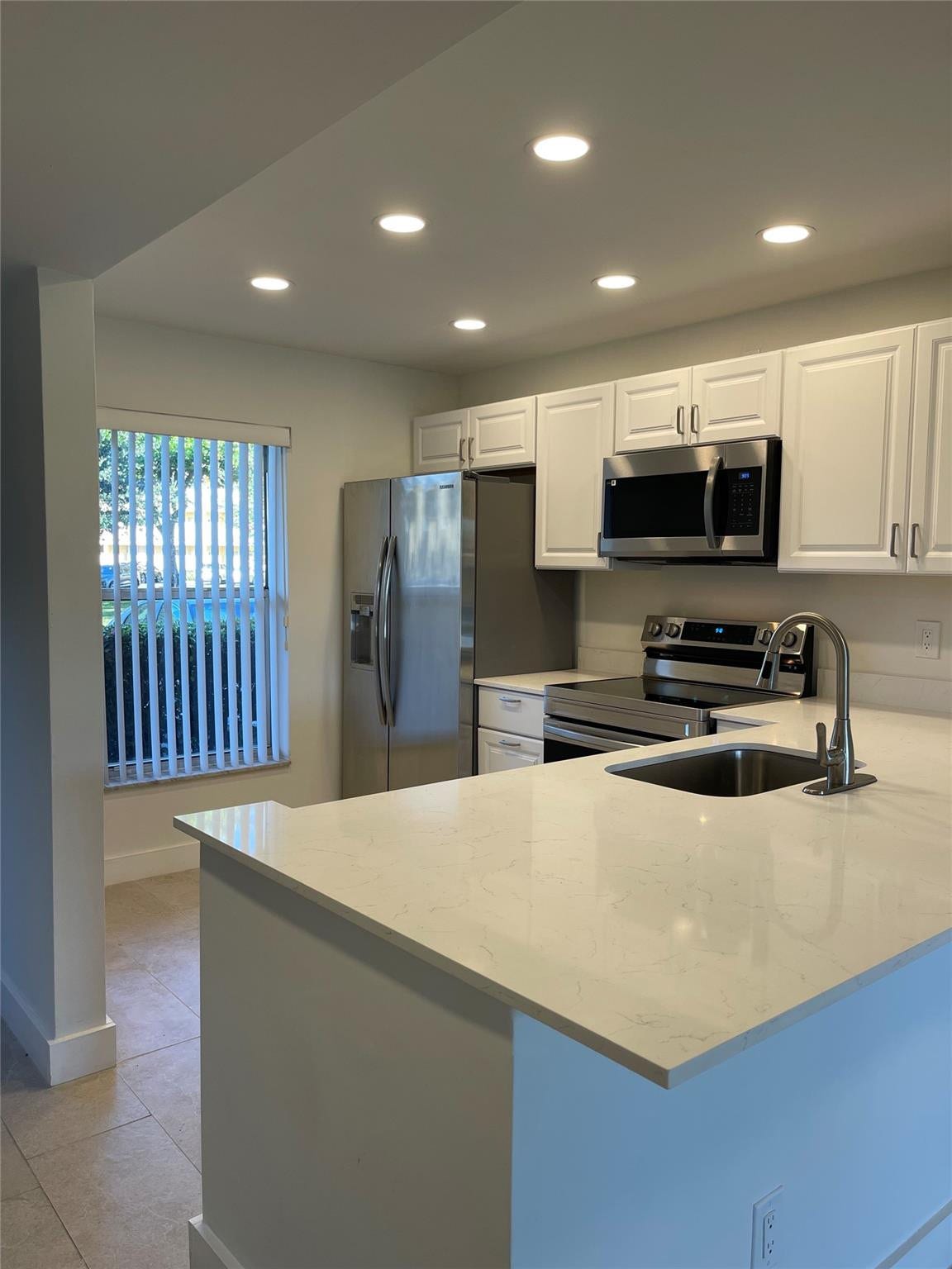 5890 NW 64th Avenue, #103, Fort Lauderdale, FL 33319 Photo 4