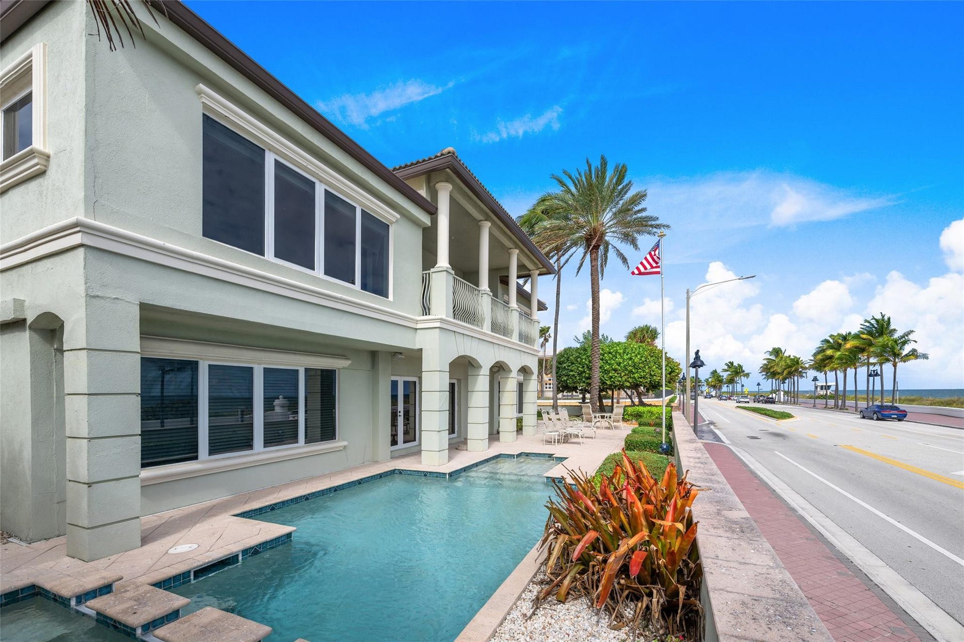 1617 N Fort Laud Bch Boulevard, Fort Lauderdale, FL 33305 Photo 4