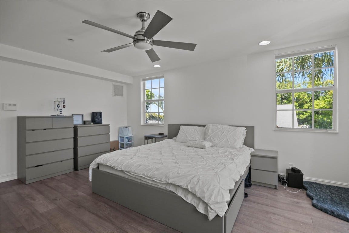 732 NE 15th Avenue, Fort Lauderdale, Fort Lauderdale, FL 33304