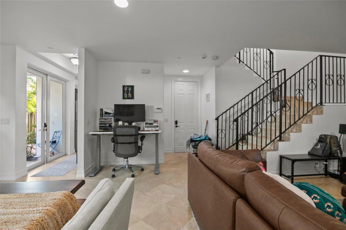 732 NE 15th Avenue, Fort Lauderdale, Fort Lauderdale, FL 33304