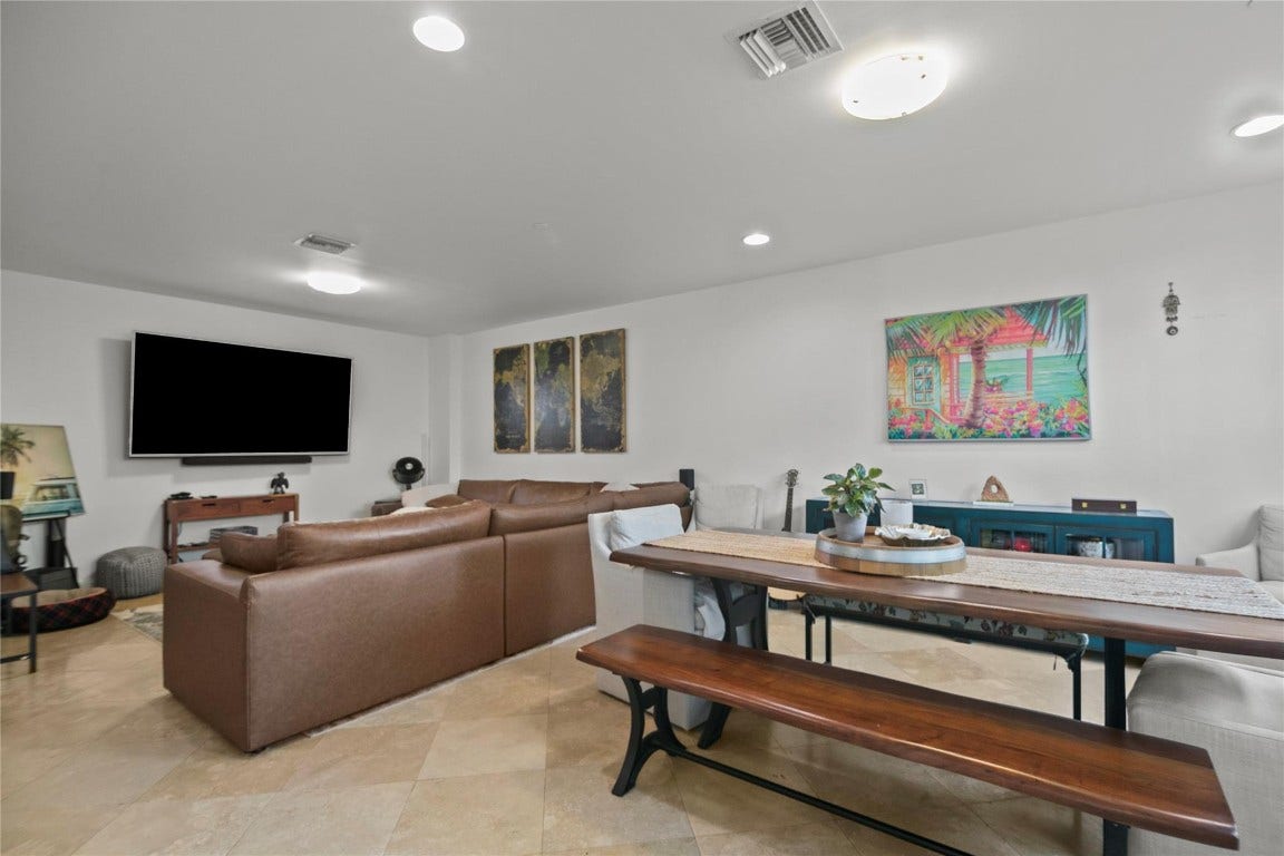 732 NE 15th Avenue, Fort Lauderdale, Fort Lauderdale, FL 33304