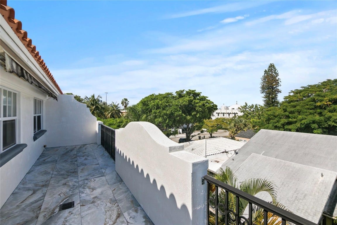 732 NE 15th Avenue, Fort Lauderdale, Fort Lauderdale, FL 33304