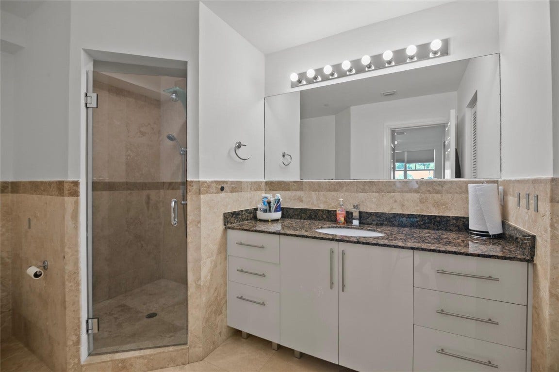 732 NE 15th Avenue, Fort Lauderdale, Fort Lauderdale, FL 33304