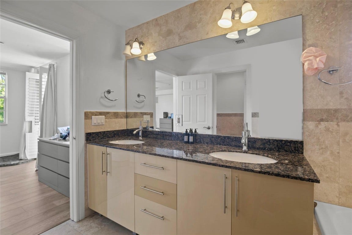 732 NE 15th Avenue, Fort Lauderdale, Fort Lauderdale, FL 33304