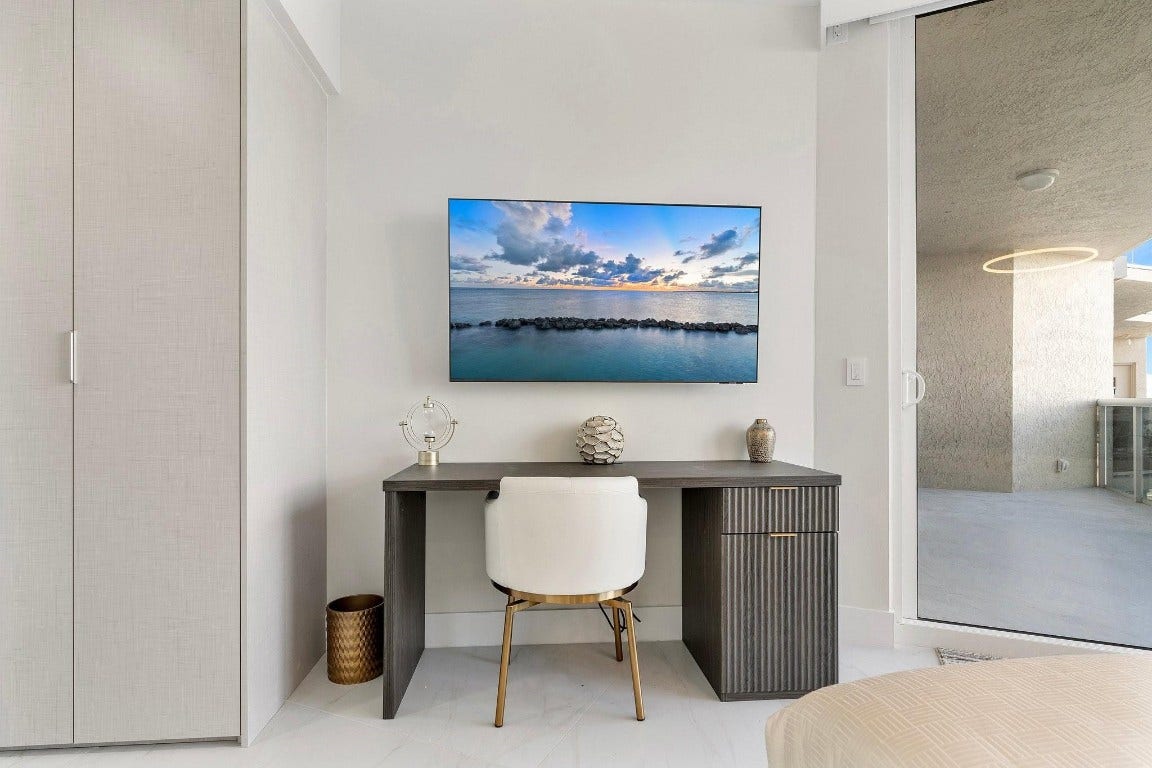 3100 N Ocean Boulevard, #704, Fort Lauderdale, FL 33308